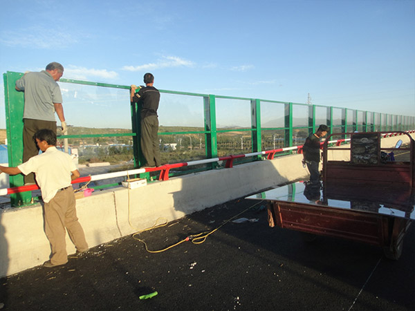 沃頓液壓扳手使用情景 沃頓液壓扳手使用情景