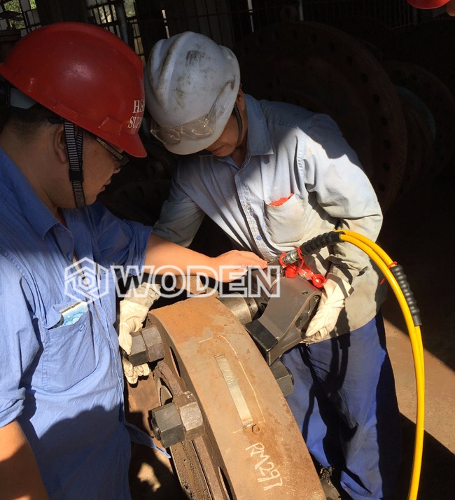 沃頓液壓扳手施工現場