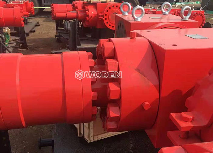 用戶現(xiàn)場(chǎng)防噴器情景 用戶現(xiàn)場(chǎng)防噴器情景